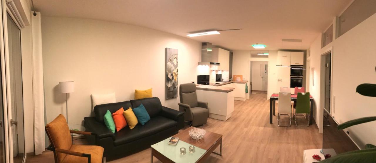 Casada: 3-Zimmer-Zuhause Mit Buero วิสมาร์ ภายนอก รูปภาพ